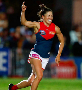  We chat with AFL Women's Star Melissa Hickey